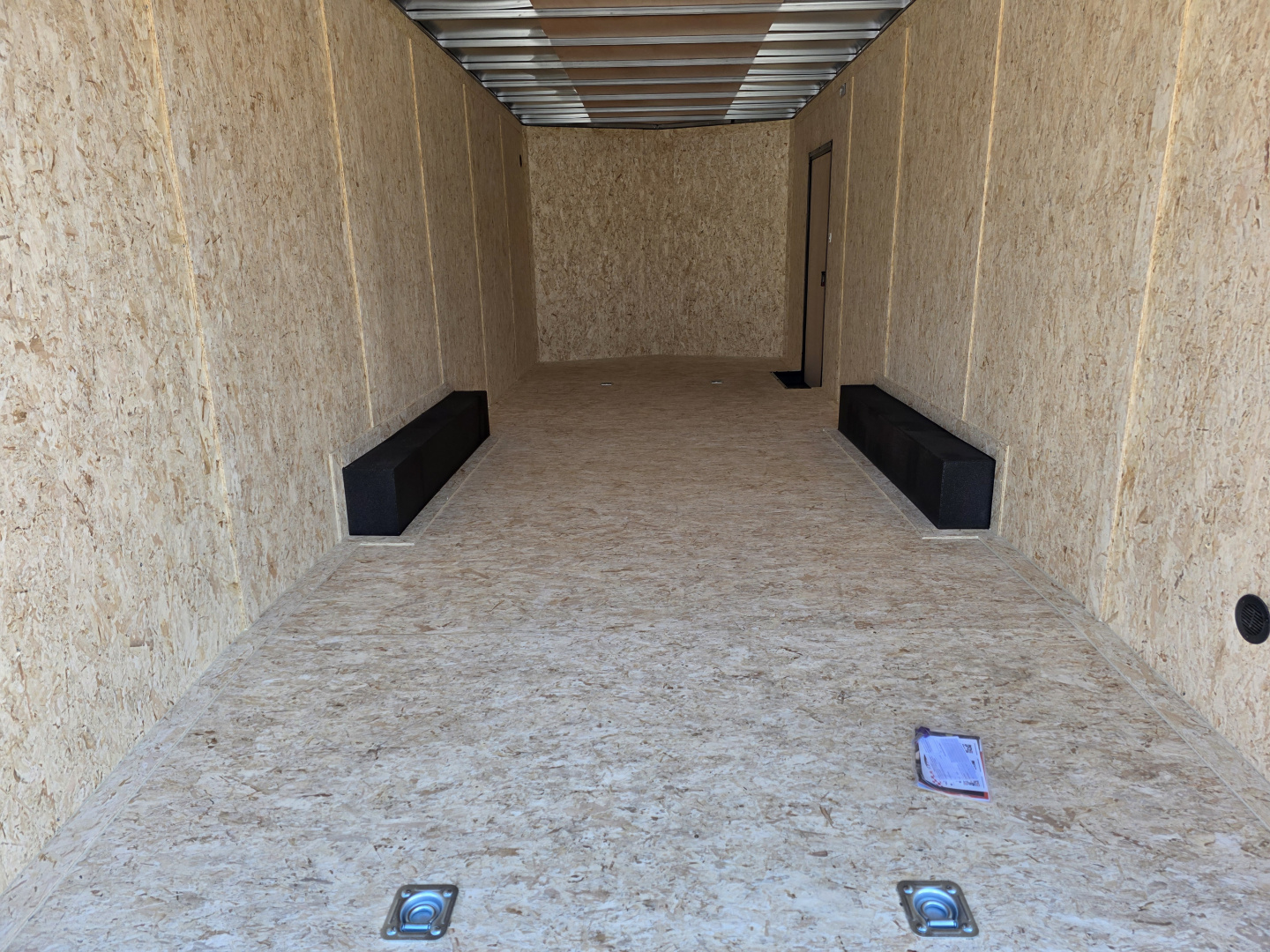 New 2026 Formula Trailers 8.5X24 SCREWLESS EXTERIOR BLACKOUT 7' INSIDE 10K GVWR Cargo / Enclosed Trailer