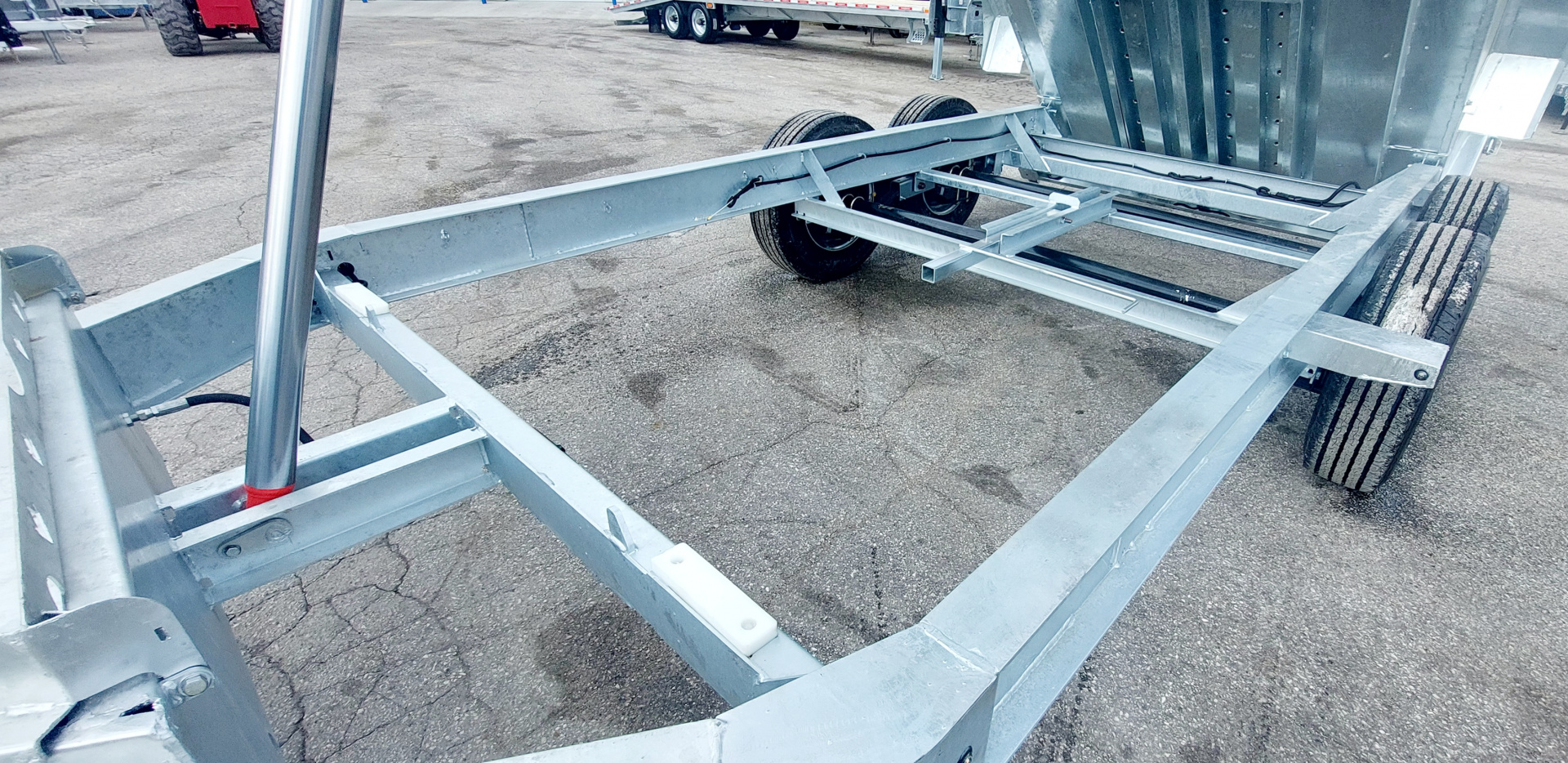 New 82 X 14 GALVANIZED DUMP 8 K AXLES SPARE INCLUDED 2026 TRIUMPH