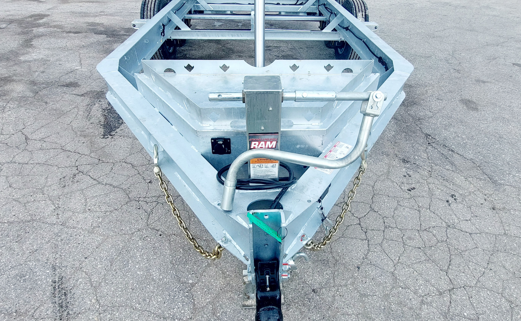 New 82 X 14 GALVANIZED DUMP 8 K AXLES SPARE INCLUDED 2026 TRIUMPH