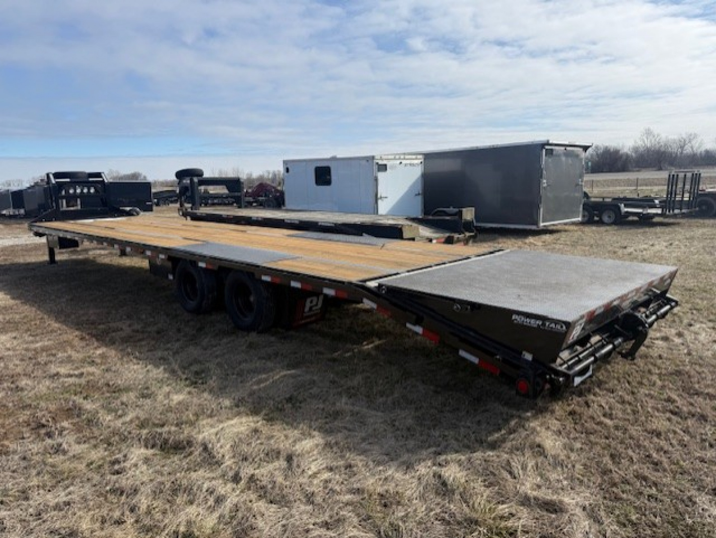 Used 2024 PJ Trailers 40' GOOSENECK (35+5) LD w/ POWERTAIL Deckover Trailer