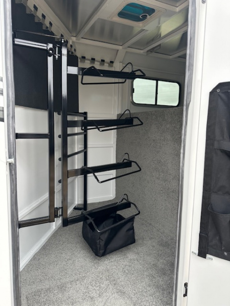 New 2026 Trails West 4 Horse Adventure