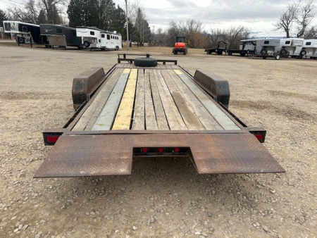 Used 2007 Diamond T 20' Tilt