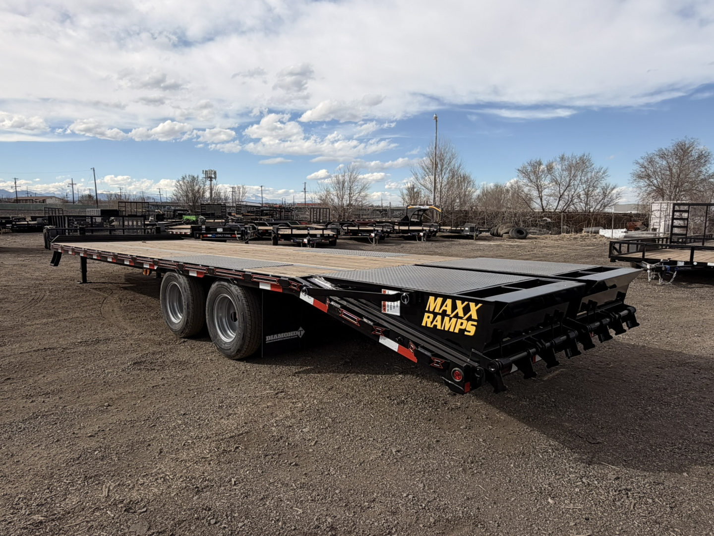 New 2026 Diamond T 8.5-28 Tandem Dual Deckover Pintle Equipment Hauler  W/ MAXX Ramps 24K GVWR