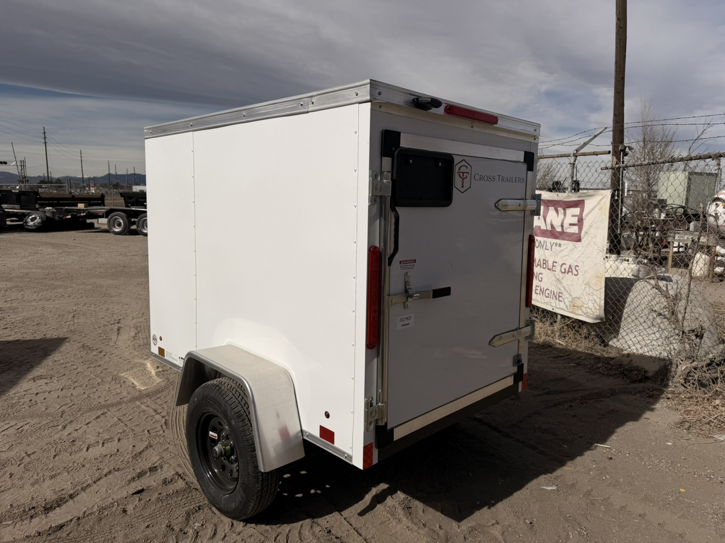 New 2026 Cross Trailers 4-6-1V Enclosed Barn Door 2K GVWR