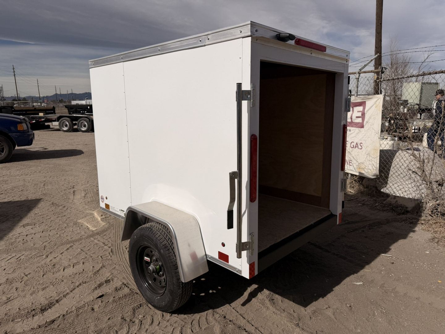 New 2026 Cross Trailers 4-6-1V Enclosed Barn Door 2K GVWR