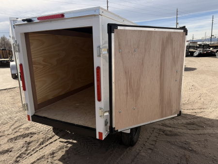 New 2026 Cross Trailers 4-6-1V Enclosed Barn Door 2K GVWR