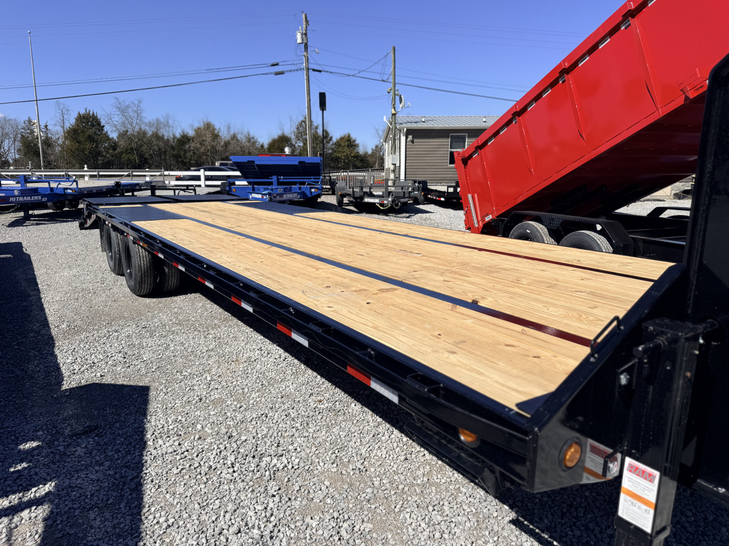 New 2026 PJ Trailers 102X30 GOOSENECK 25K GVWR (MEGA RAMPS) Flatbed Trailer
