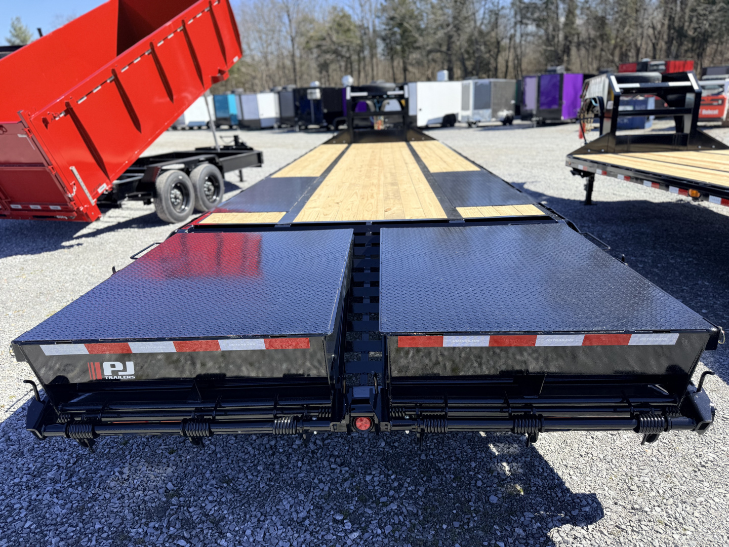 New 2026 PJ Trailers 102X30 GOOSENECK 25K GVWR (MEGA RAMPS) Flatbed Trailer