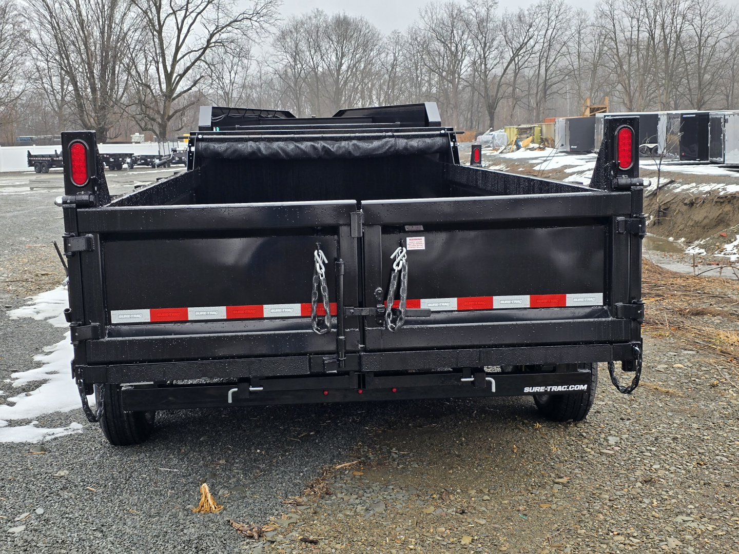New 2026 Sure-Trac 7x14 14K- Gooseneck- Ramps- Combo Gate- Spare Tire Carrier- Stake Pockets- Integrated Tarp- Drop Leg Jacks