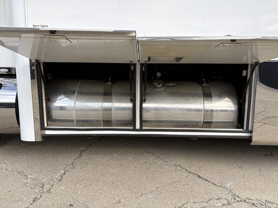 Used 2023NRC Toter Home