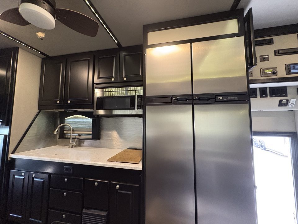Used 2023NRC Toter Home
