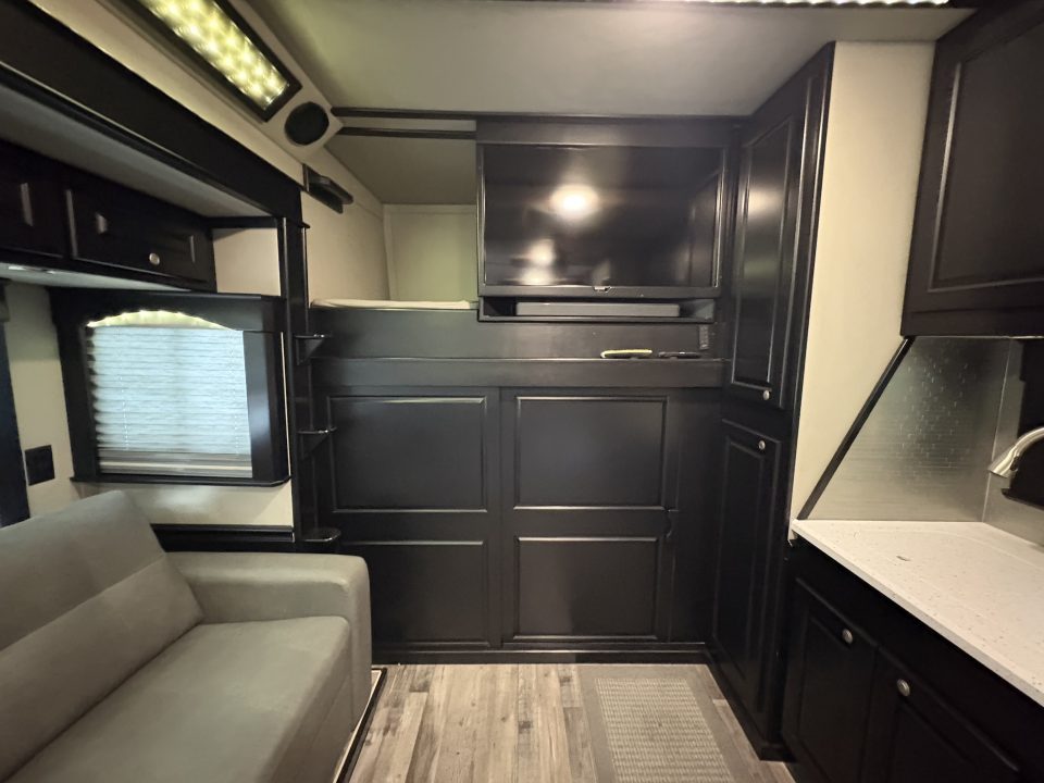 Used 2023NRC Toter Home