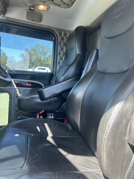 Used 2022 389 NRC Conversion 20FT Toter Home