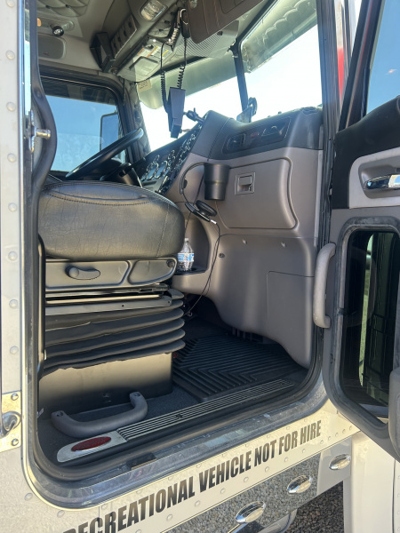 Used 2022 389 NRC Conversion 20FT Toter Home