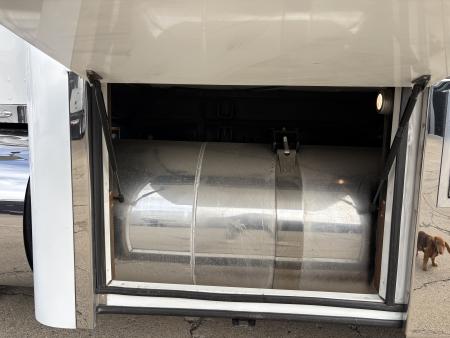Used 2023NRC Toter Home