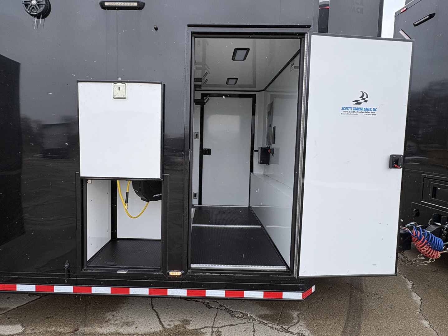 Used 2024 JDCC 46' Peterbilt Custom Coach & 38' 3 Car Stacker w/ Internal rear door lift Package $1,299,999.00