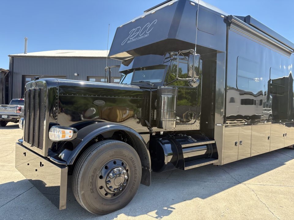 Used 2024 JDCC 46' Peterbilt Custom Coach