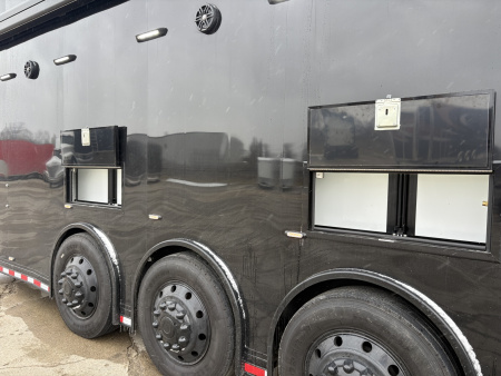 Used 2024 JDCC 46' Peterbilt Custom Coach & 38' 3 Car Stacker w/ Internal rear door lift Package $1,299,999.00