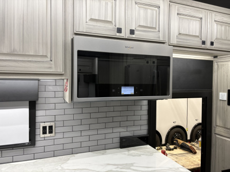 Used 2024 JDCC 46' Peterbilt Custom Coach & 38' 3 Car Stacker w/ Internal rear door lift Package $1,299,999.00