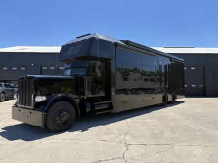 Used 2024 JDCC 46' Peterbilt Custom Coach
