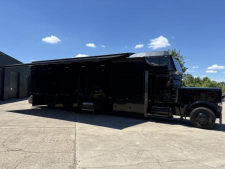 Used 2024 JDCC 46' Peterbilt Custom Coach