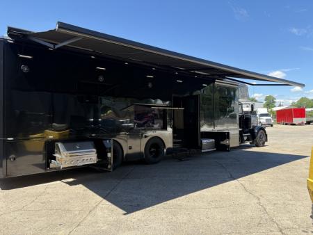 Used 2024 JDCC 46' Peterbilt Custom Coach