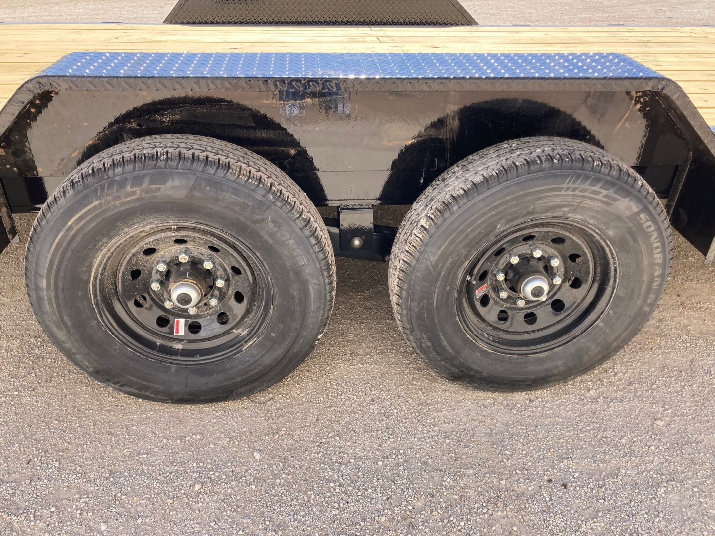 New 2026 Load Trail GC 83" x 24' Tandem Gooseneck Equipment Trailer