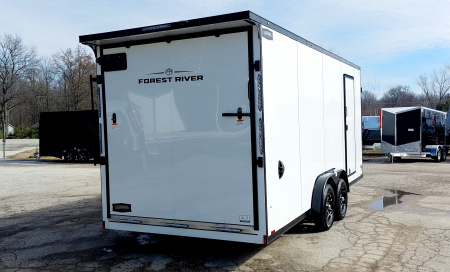 New 7.5 X 18 + 5' V-NOSE SNOWMOBILE ENCLOSED ALL ALUMINUM LIGHTNING 2026