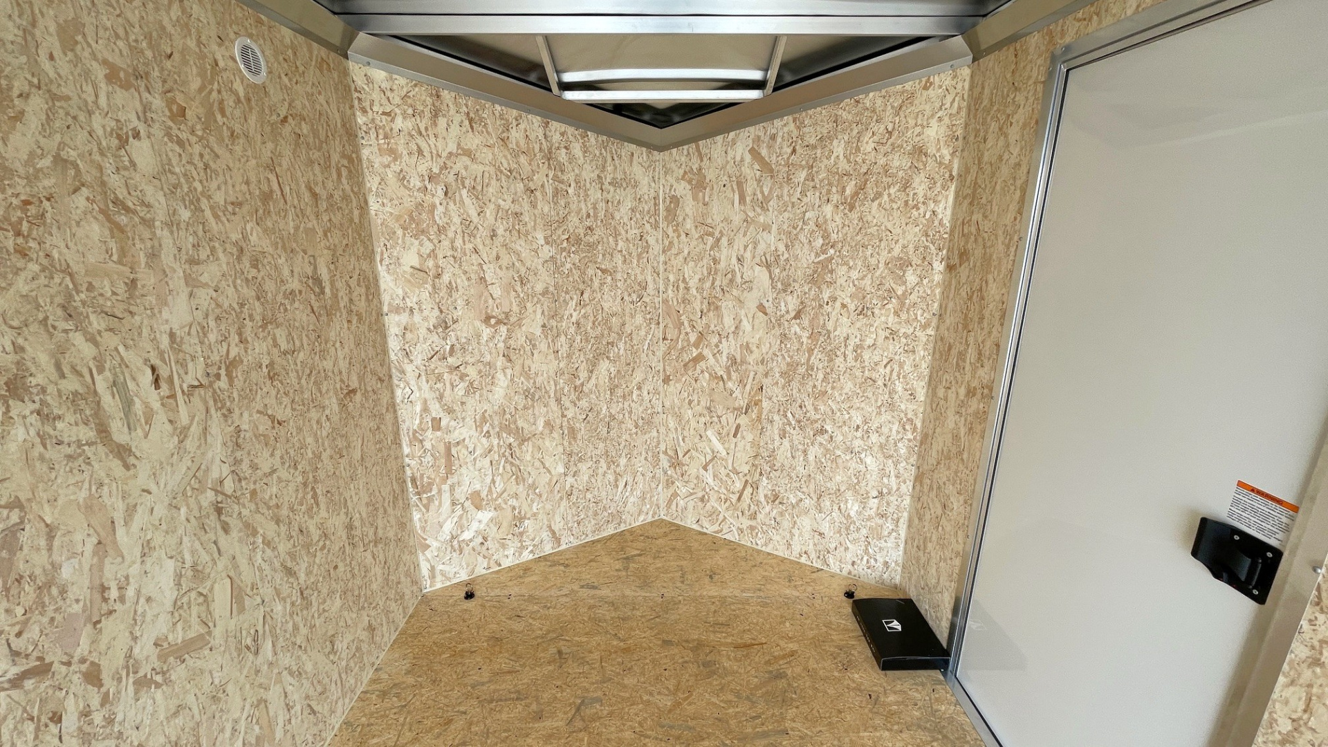 New ATC STo 400 Aluminum 7' x 14' Tandem Axle Silver Enclosed Cargo Trailer: 7700 GVWR, Aluminum Wheels