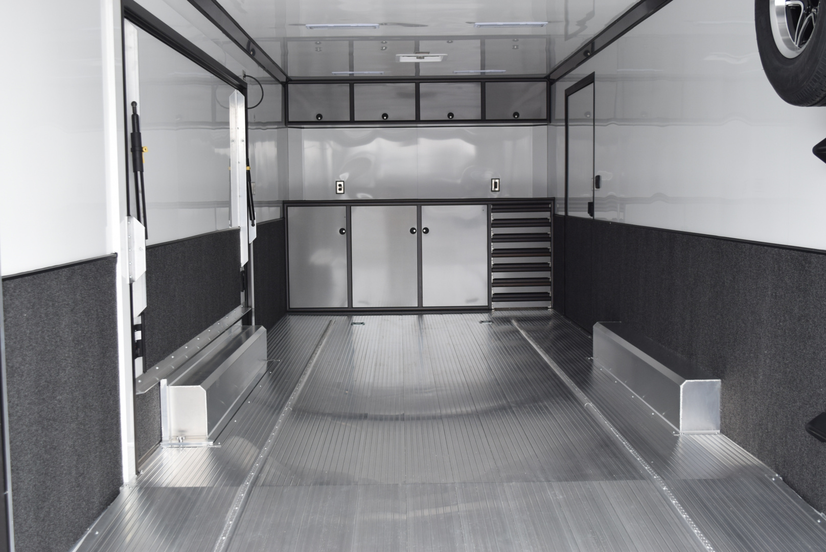 New INTECH 8.5x24 LITE SERIES ALL ALUMINUM RACE HAULER