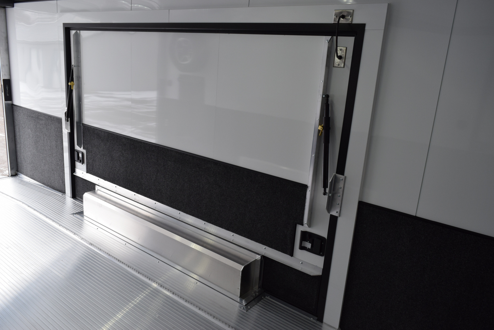 New INTECH 8.5x24 LITE SERIES ALL ALUMINUM RACE HAULER