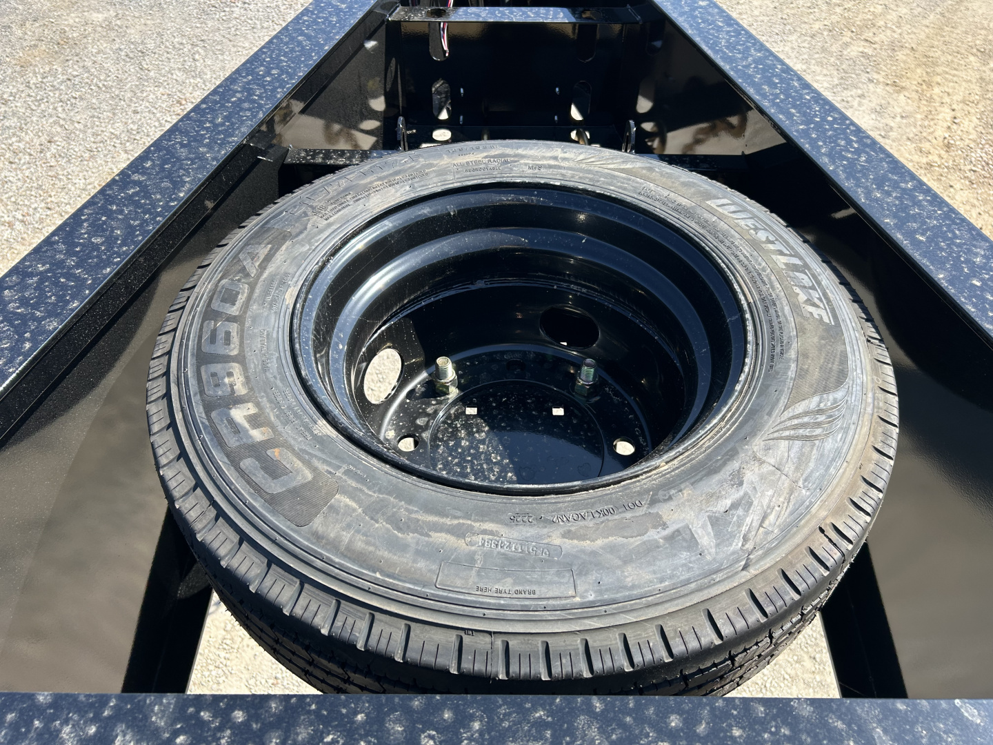 New 2026 MAXXD Gooseneck Flatbed Trailer | 102" x 28' 30K GVWR