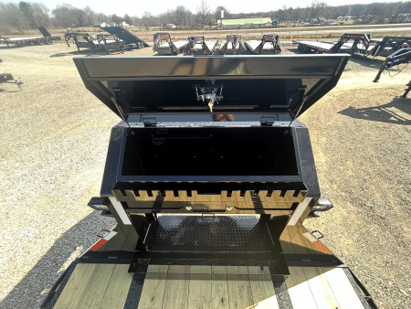 New 2026 MAXXD Hydraulic Dovetail Gooseneck Trailer | 102" x 36' | 40K GVWR