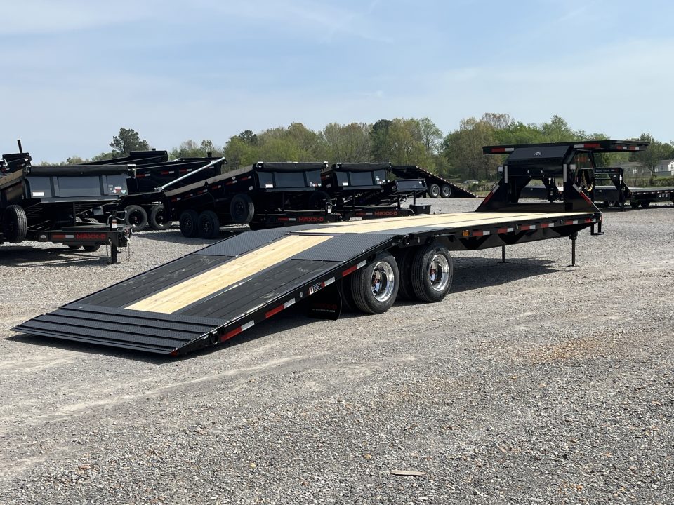 New 2026 MAXXD Gooseneck Trailer | 32' x 102' 30K GVWR