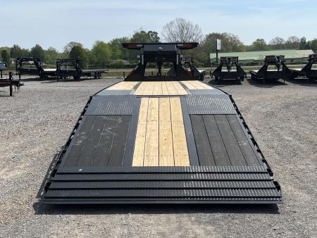 New 2026 MAXXD Gooseneck Trailer | 32' x 102' 30K GVWR