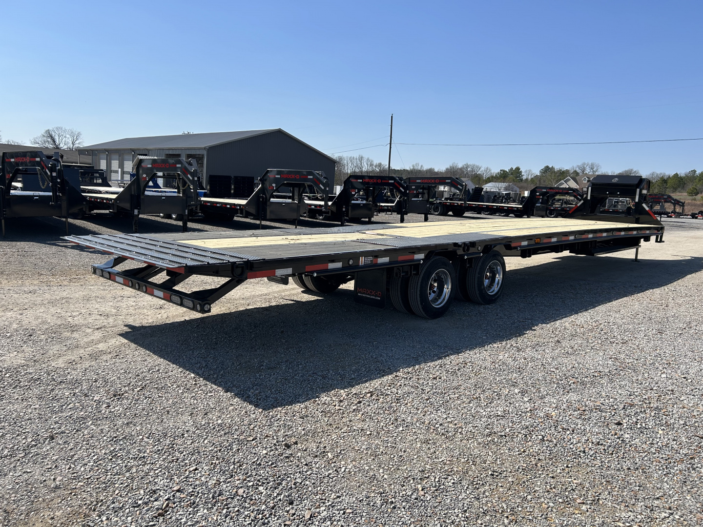 New 2026 MAXXD Gooseneck Trailer | 40' x 102' 30K GVWR