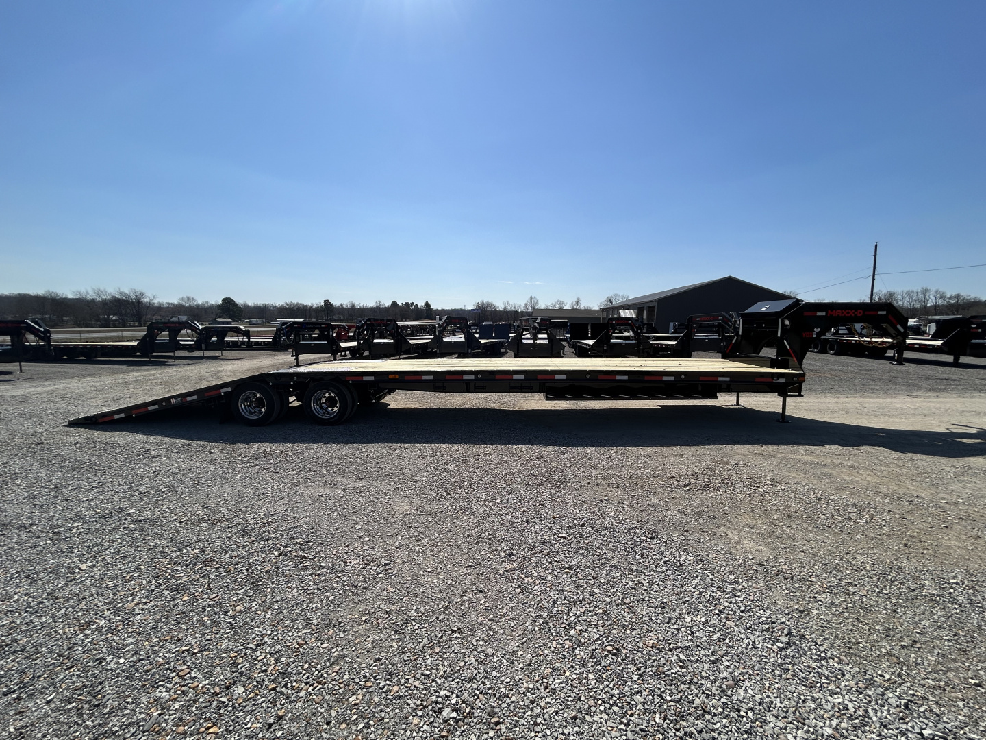 New 2026 MAXXD Gooseneck Trailer | 40' x 102' 30K GVWR
