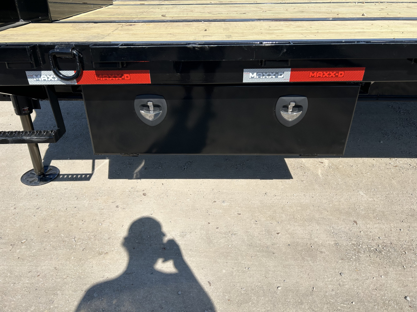 New 2026 MAXXD Gooseneck Trailer | 40' x 102' 30K GVWR