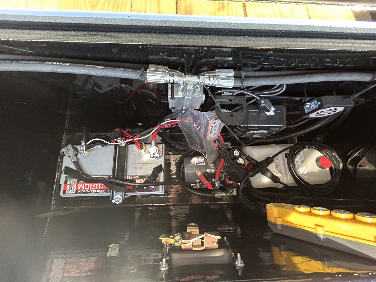 New 2026 MAXXD Gooseneck Trailer | 40' x 102' 30K GVWR