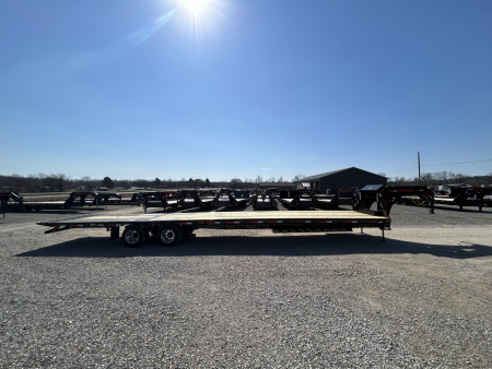 New 2026 MAXXD Gooseneck Trailer | 40' x 102' 30K GVWR