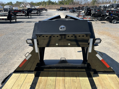 New 2026 MAXXD Gooseneck Trailer | 40' x 102' 30K GVWR