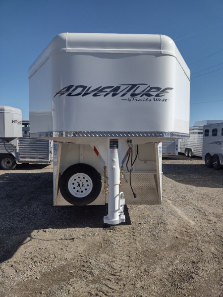 New 2026 Trails West Adventure 4 Horse Trailer