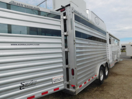 Used 2022 Elite Trailers Stock Combo 14' LQ Horse Trailer