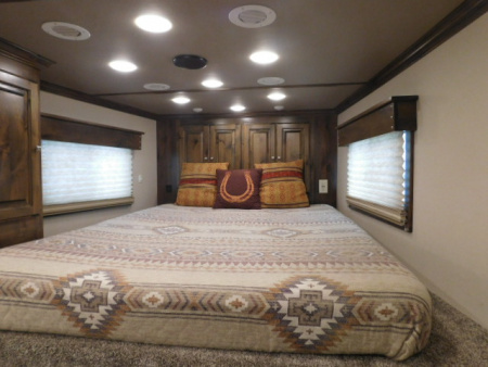 Used 2022 Elite Trailers Stock Combo 14' LQ Horse Trailer