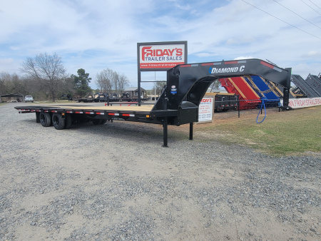 New 2026 Diamond C Trailers FMAX212 32' x 102" Hydraulic Dovetail Pacesetter Edition Equipment Trailer