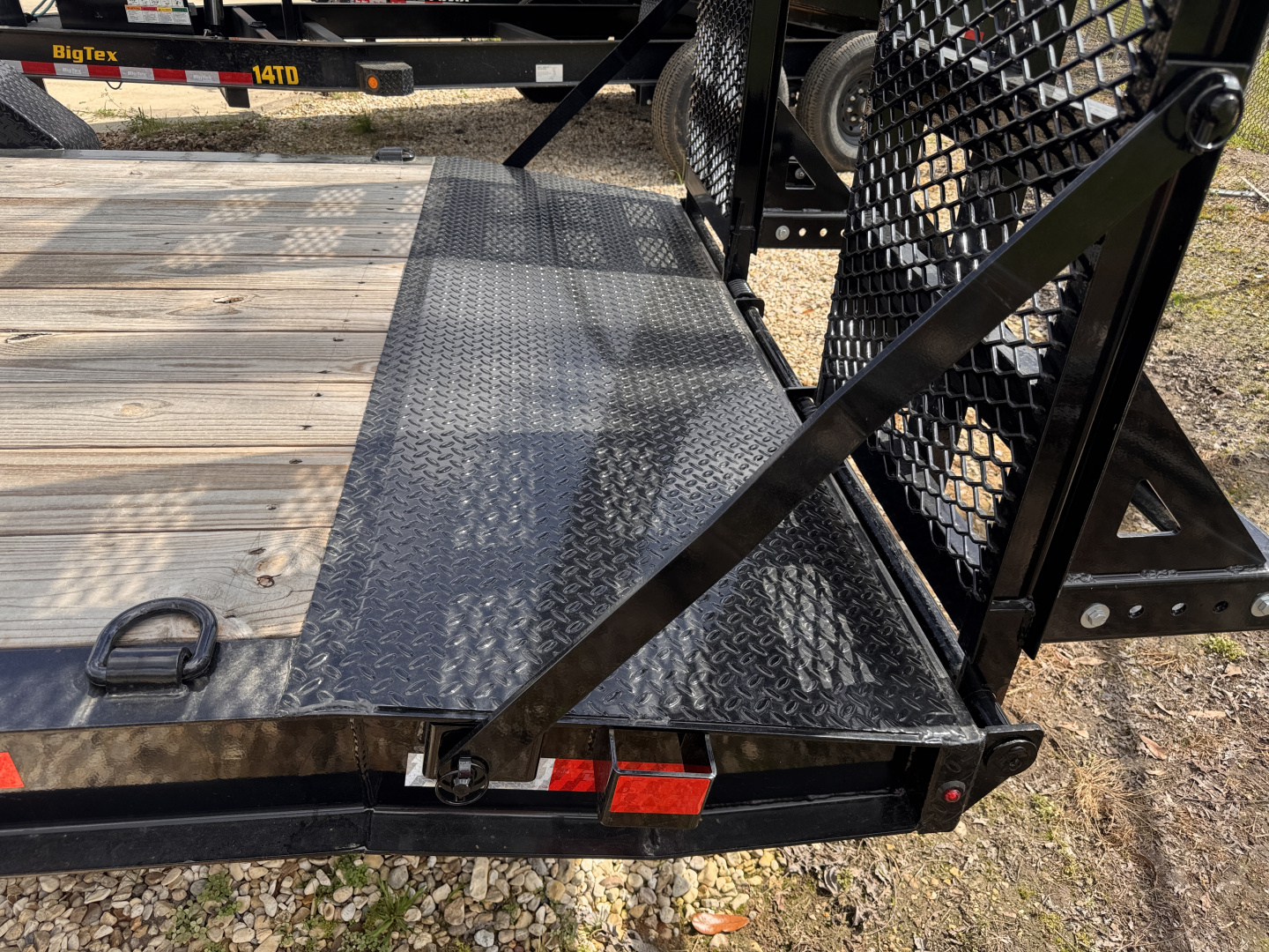 New 2026 DELCO 8" I-Beam 83"x22' Equipment Trailer