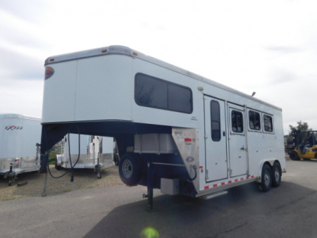 Used 2007 Sundowner 3H GN Warmblood Horse Trailer
