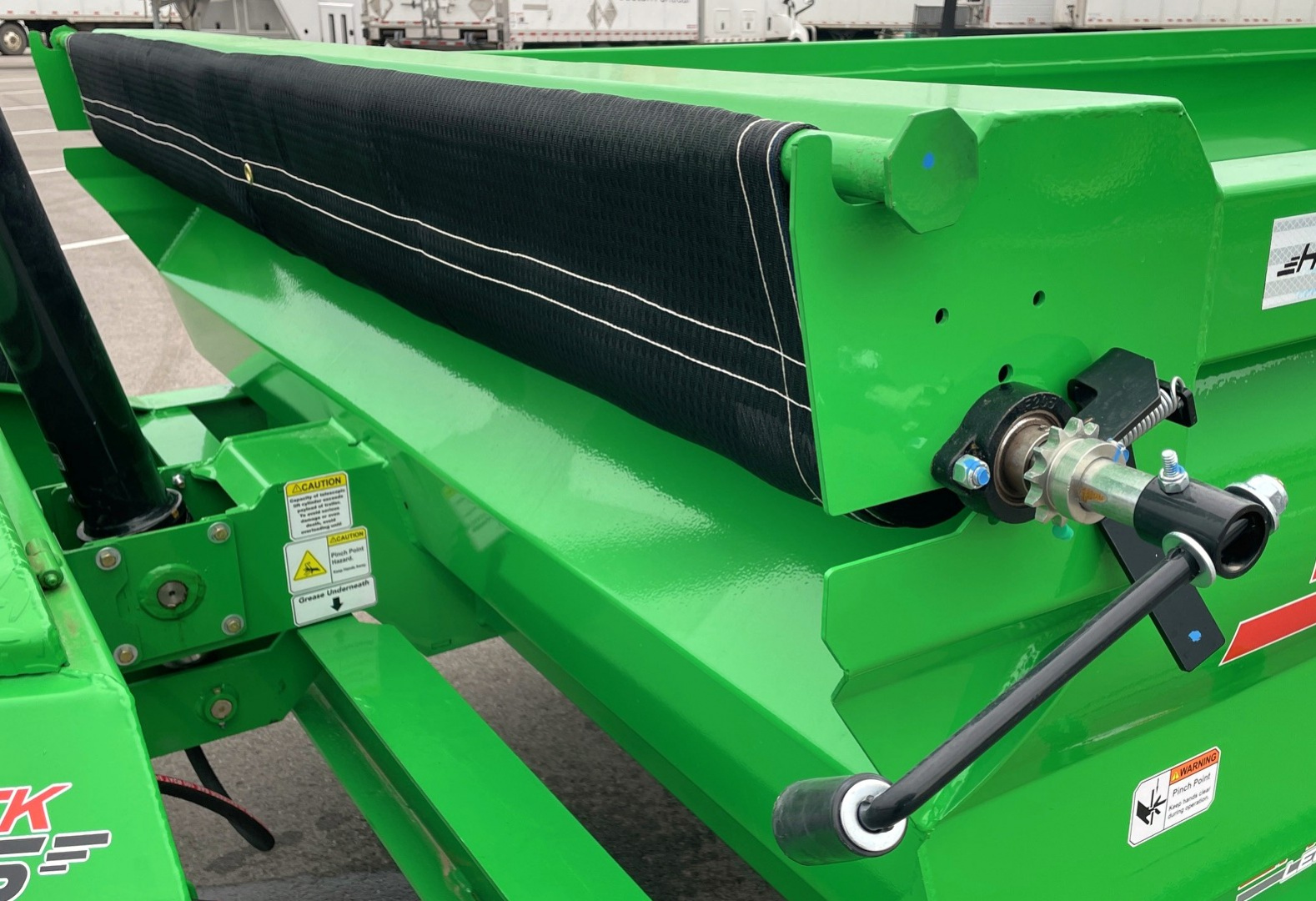 New Horizon 14' HZ7 Lime Green Telescopic Dump Trailer: 15.2K GVWR, Spare, Ramps