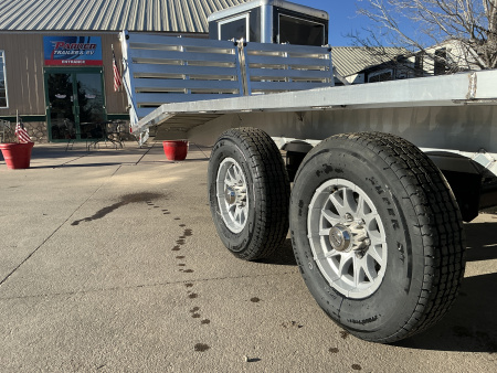 New 2027 Aluma 1020H-TA-BT-DT-RR-RTD Flatbed Trailer