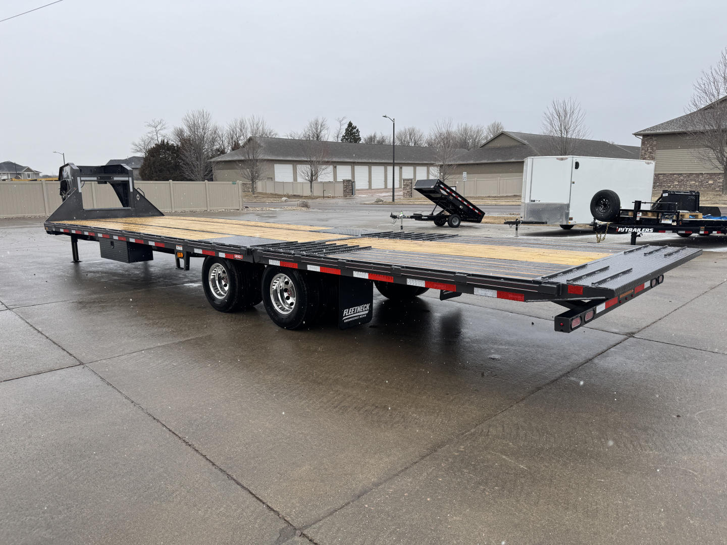 New 2026 Diamond C Trailers FMAX212-35 Flatbed GN Trailer